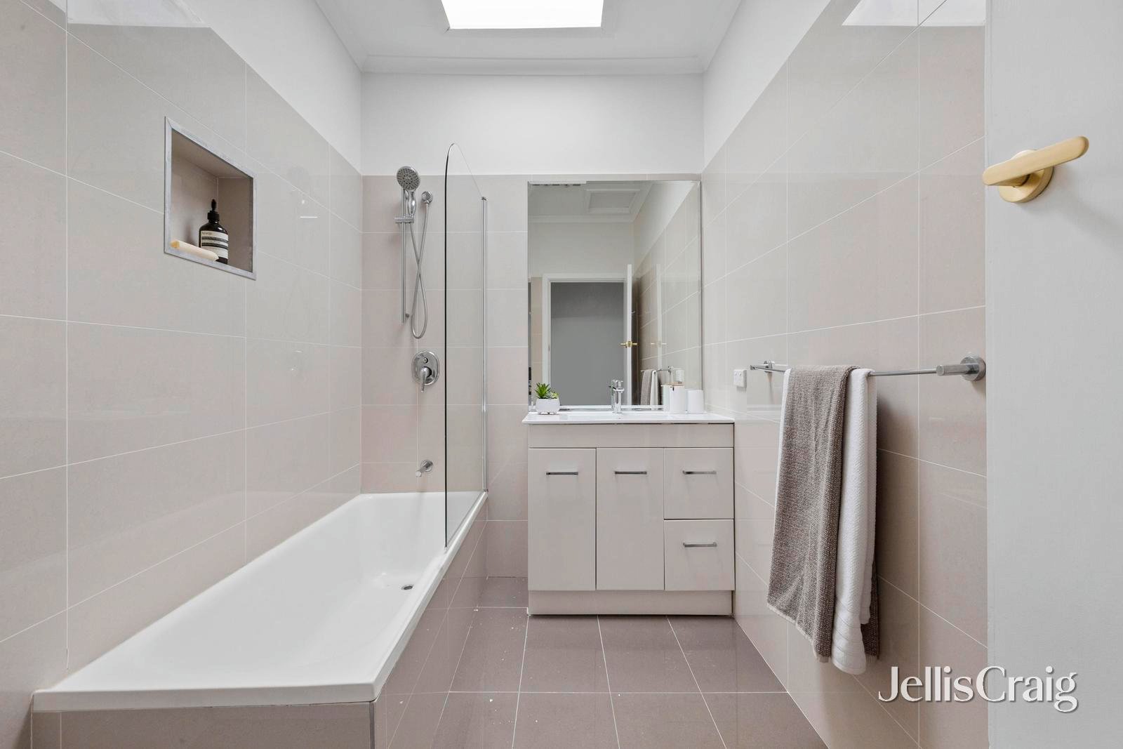 1/147 Rattray Road, Montmorency image 8