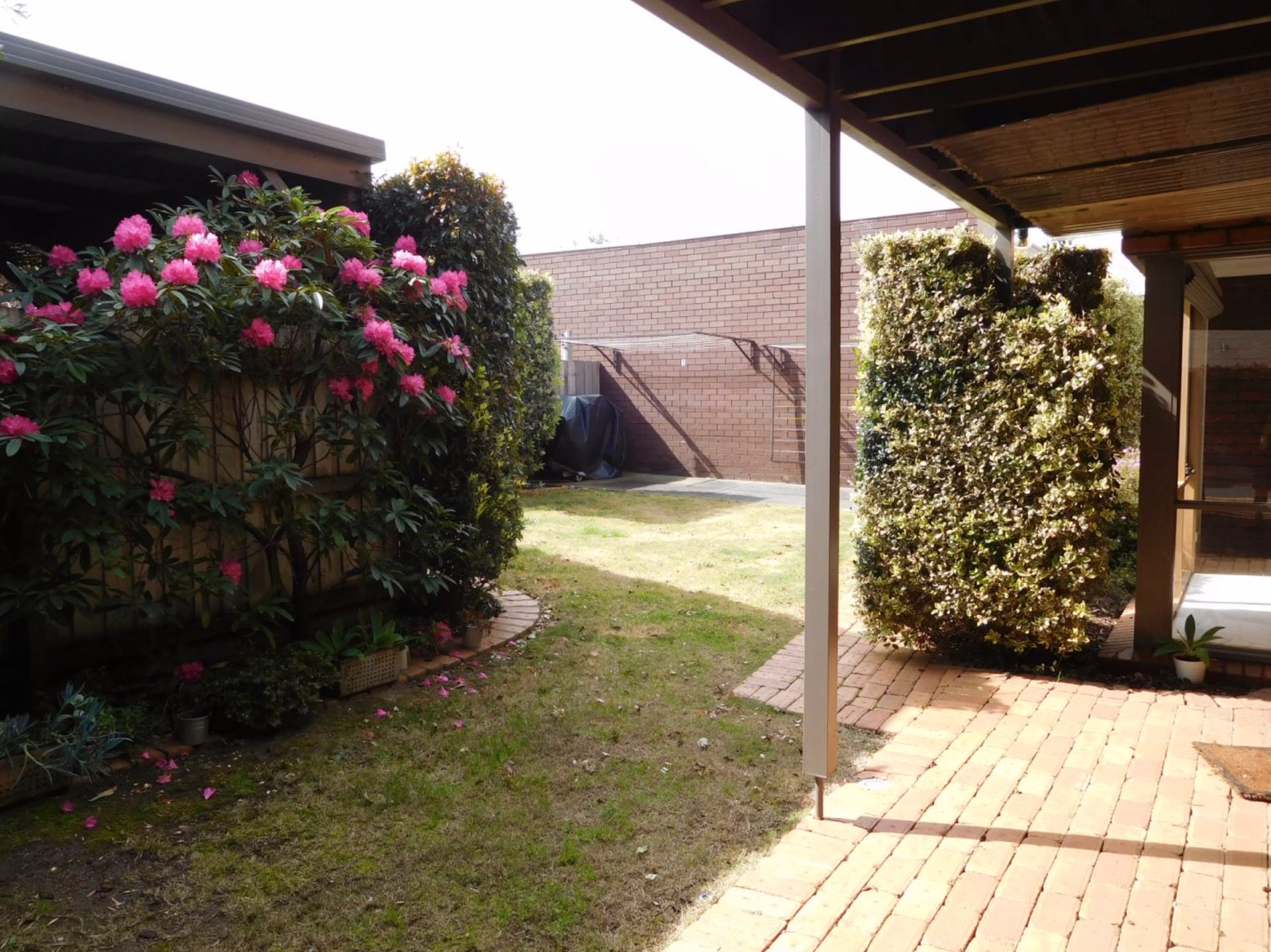 Property Gallery Thumbnail 6