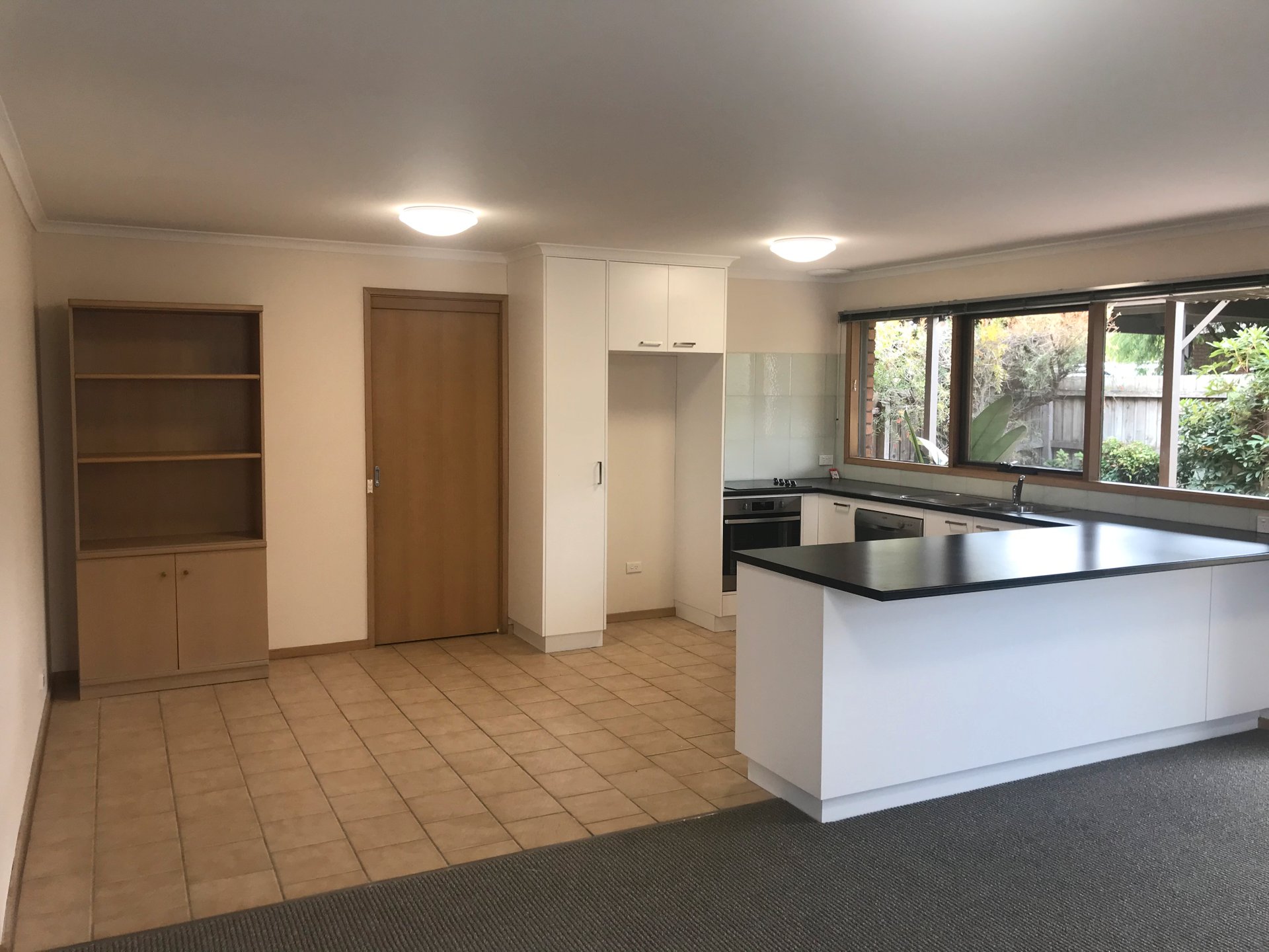 Property Gallery Thumbnail 3