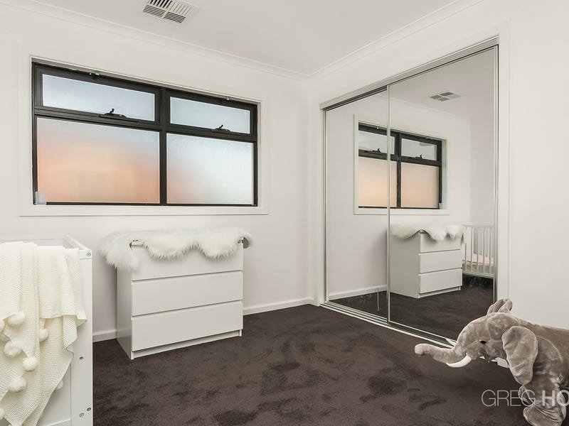 1/149 McIntosh Road, Altona North image 9