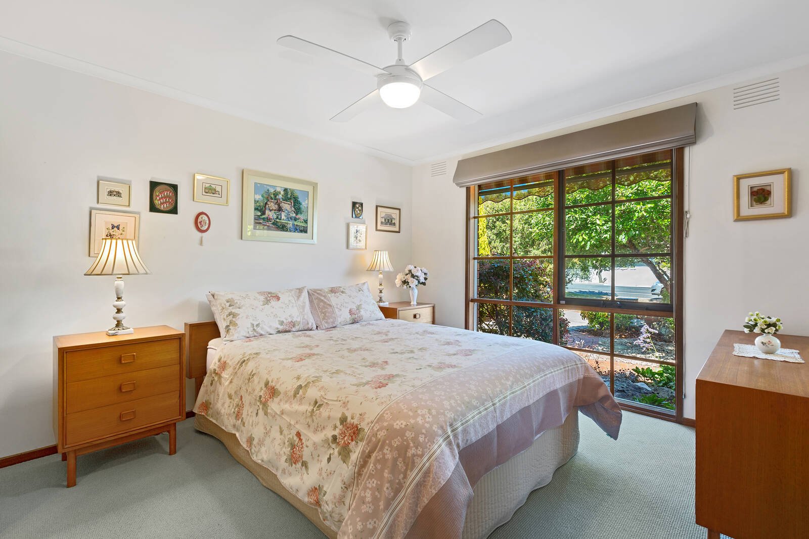 Property Gallery Thumbnail 6