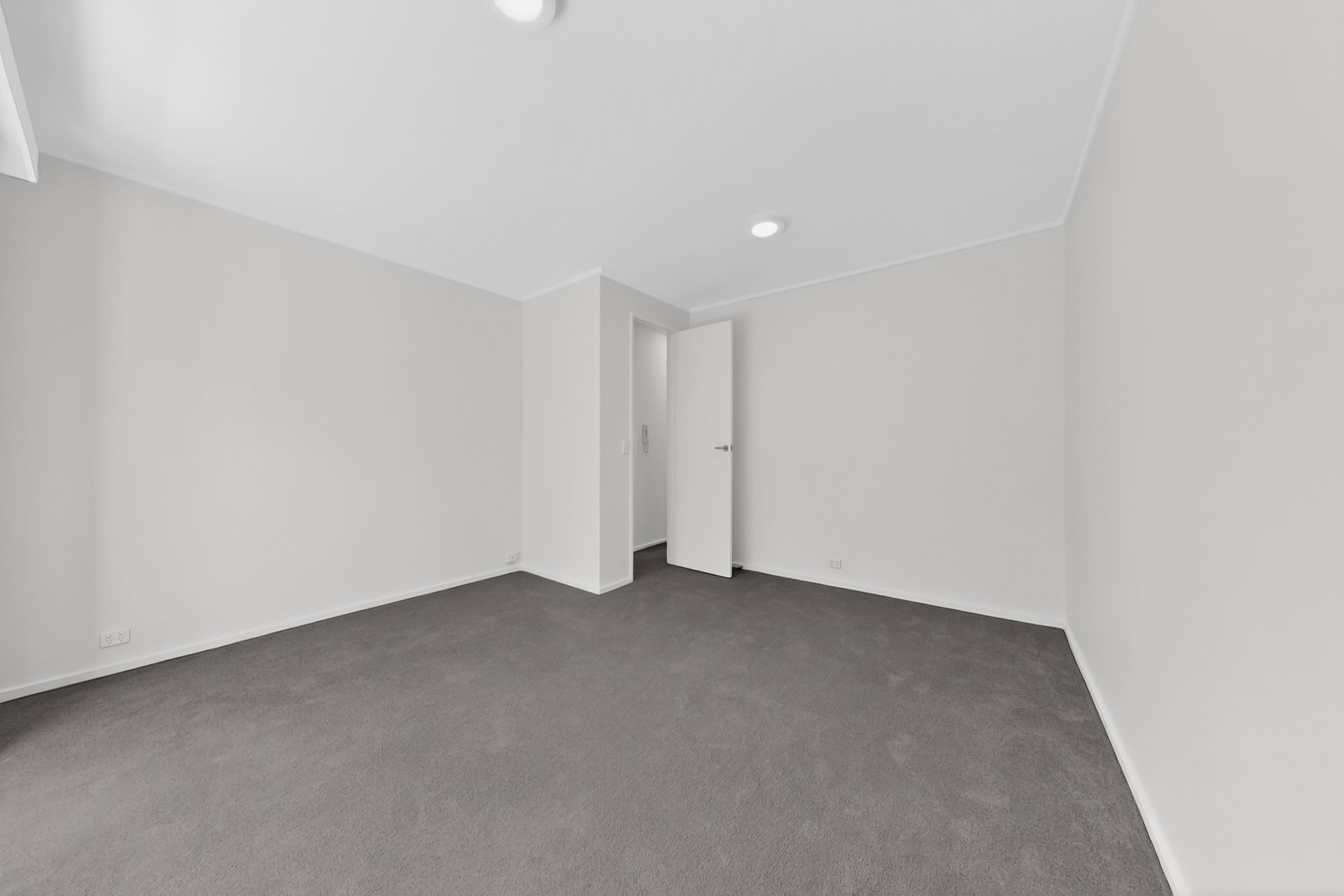 11/494 Glenferrie Road, Hawthorn image 5