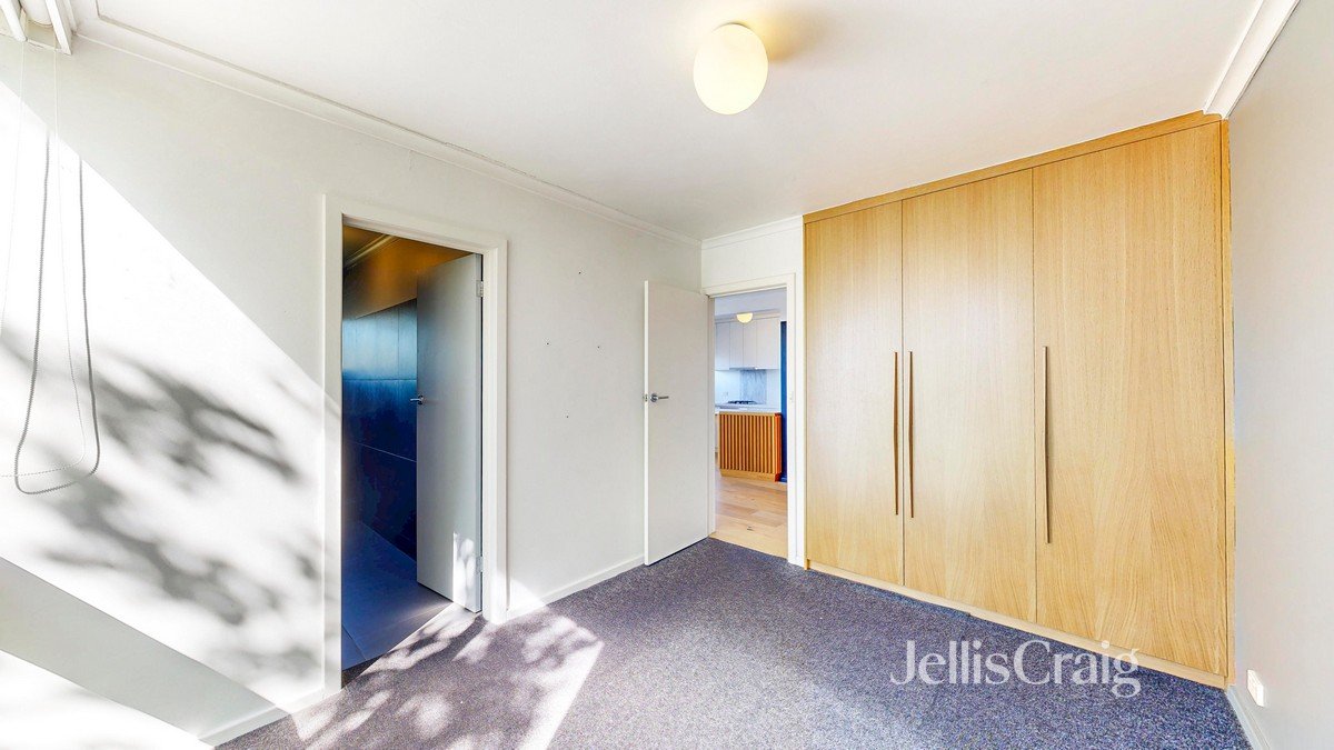 11/49A Denbigh Road, Armadale image 6