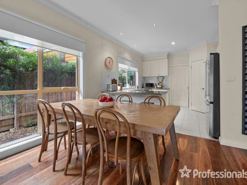 1/14A Parrs Road, Croydon image 5