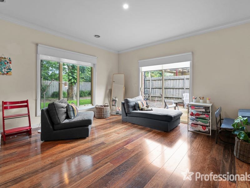 1/14A Parrs Road, Croydon image 7