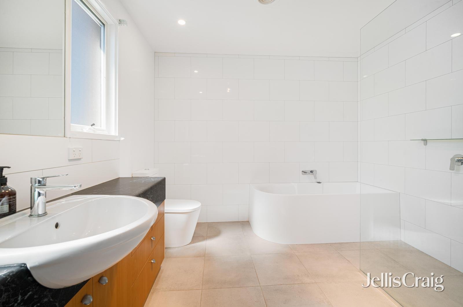 114A Wendouree Parade, Lake&nbsp;Wendouree image 10