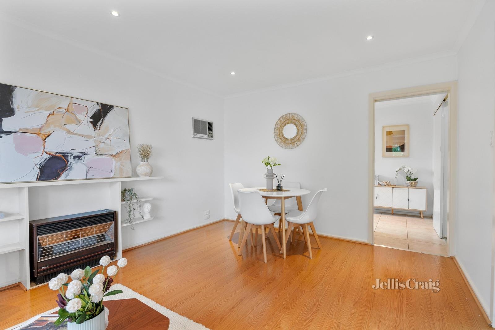 1/15-17 Bass Street, Box Hill image 4