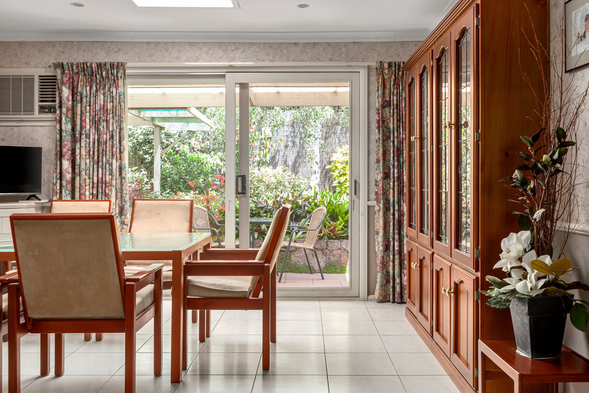 Property Gallery Thumbnail 6