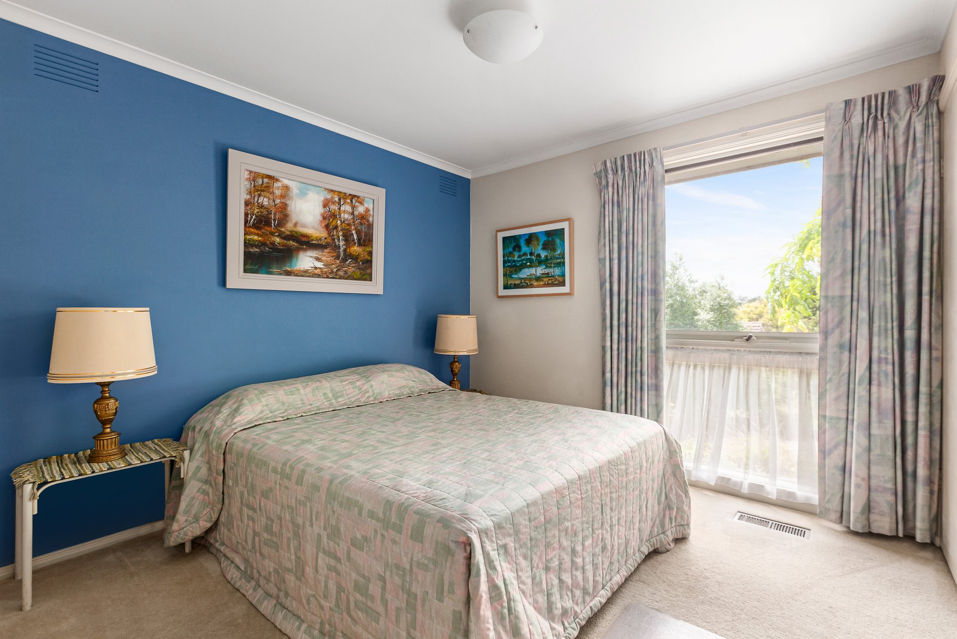 Property Gallery Thumbnail 8