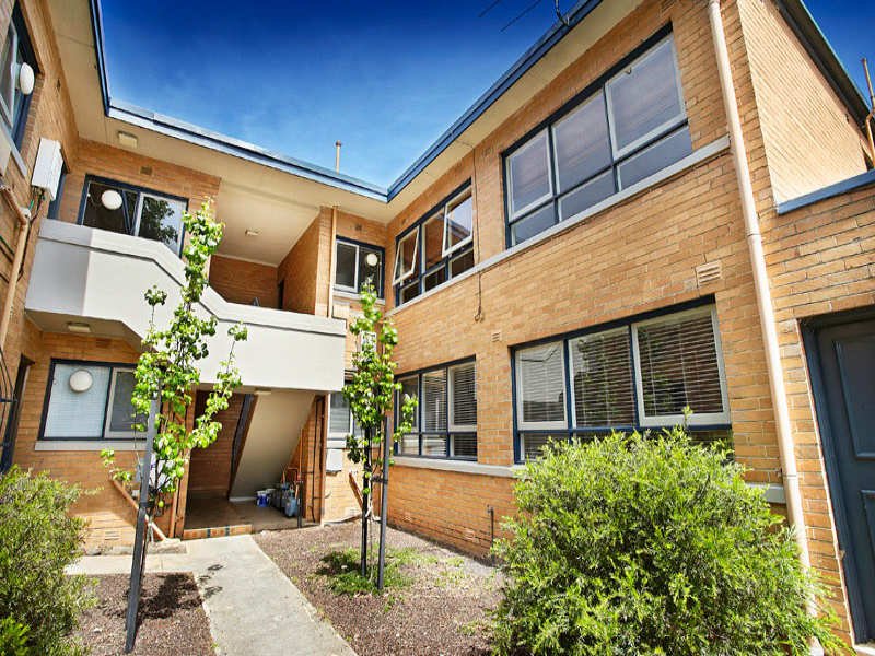 11/5 Addison Street, Elwood image 3