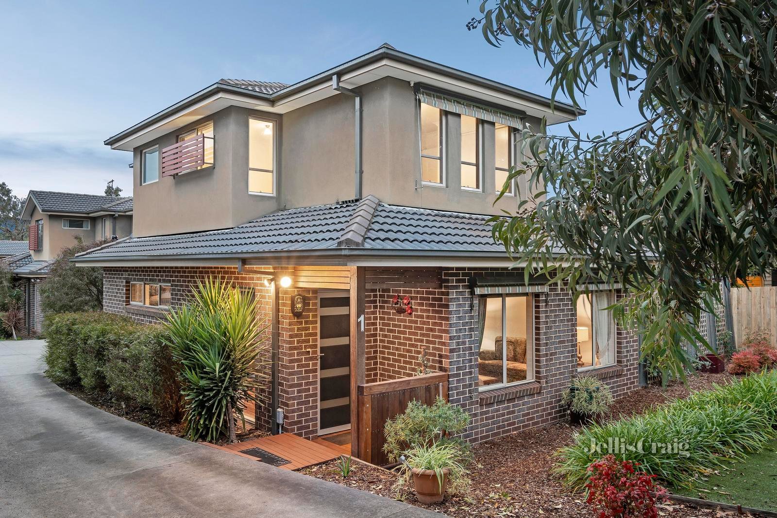 1/15 Bayswater Road, Croydon image 1