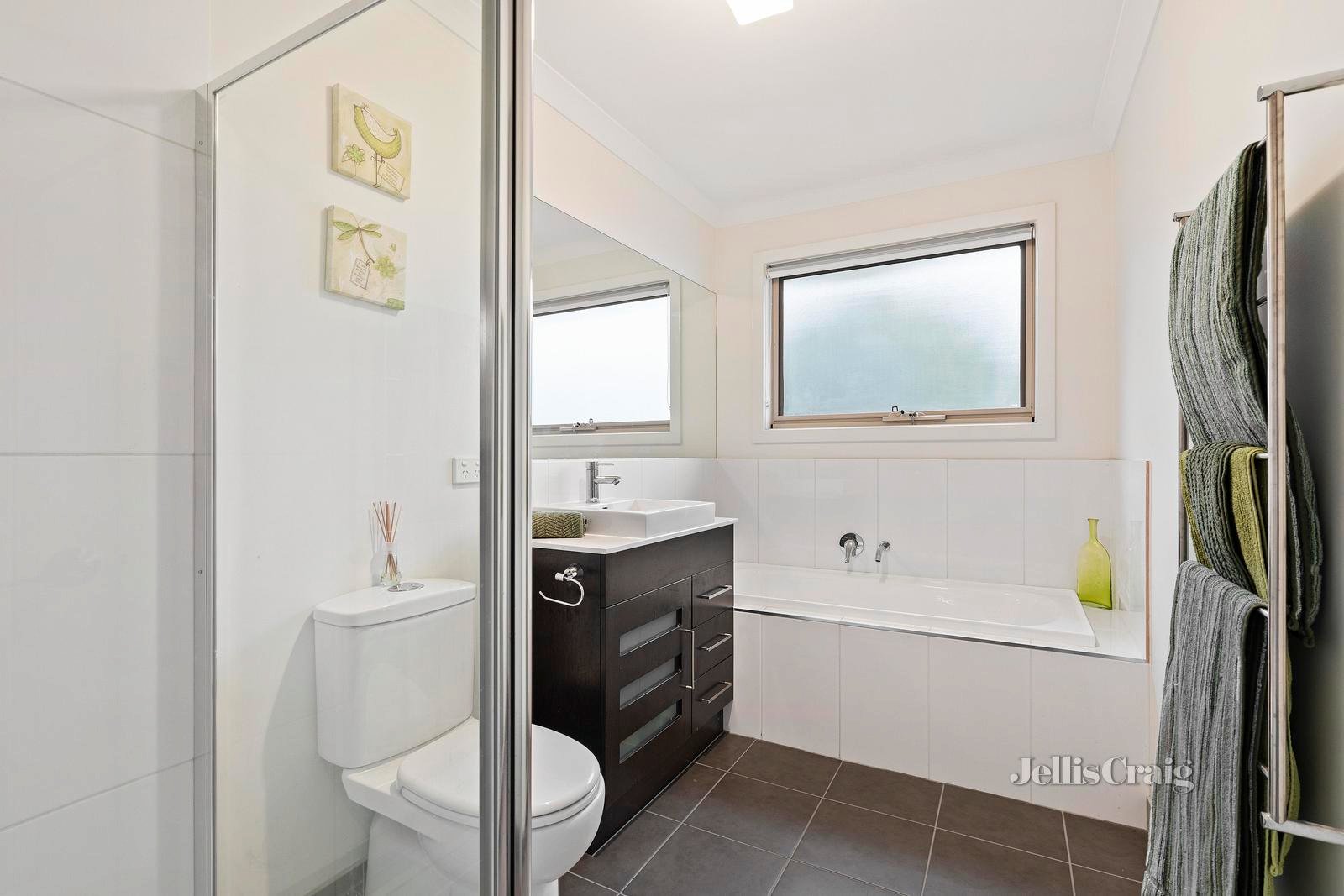 1/15 Bayswater Road, Croydon image 9