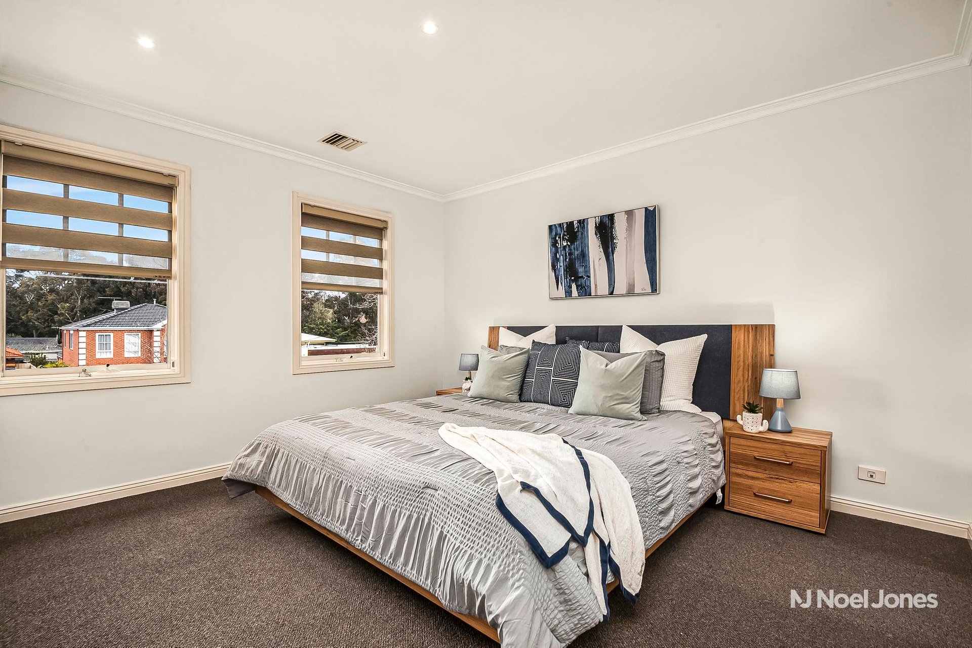 1/15 Belmore Road, Balwyn North image 6