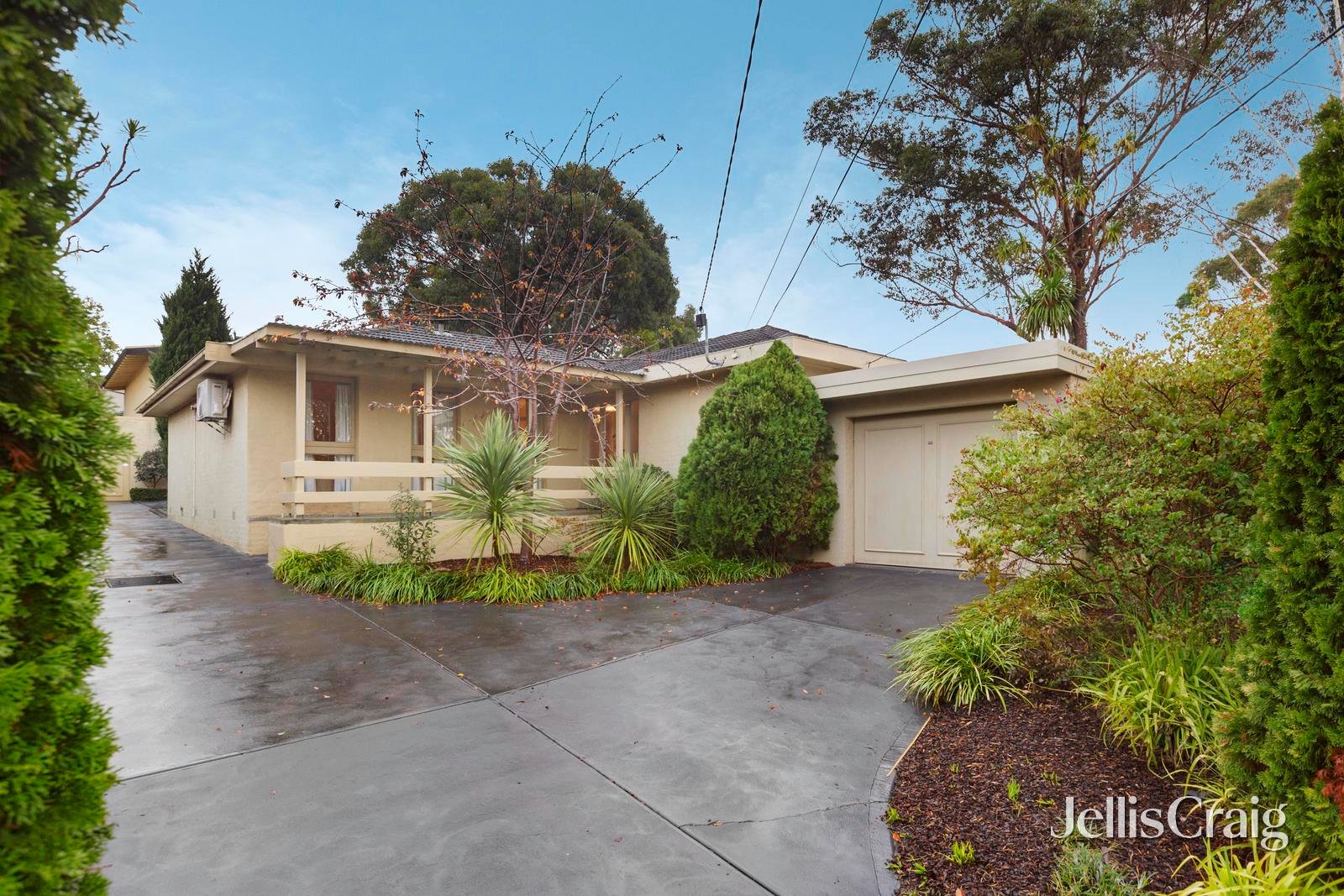 1/15 Boronia Grove, Doncaster&nbsp;East image 1