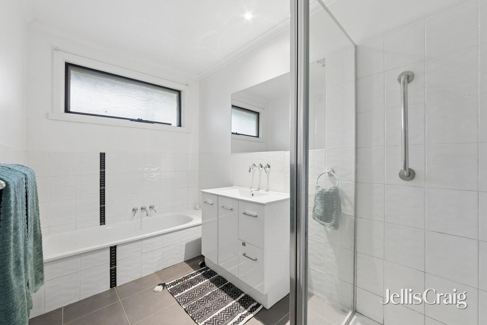 1/15 Boronia Grove, Doncaster&nbsp;East image 7