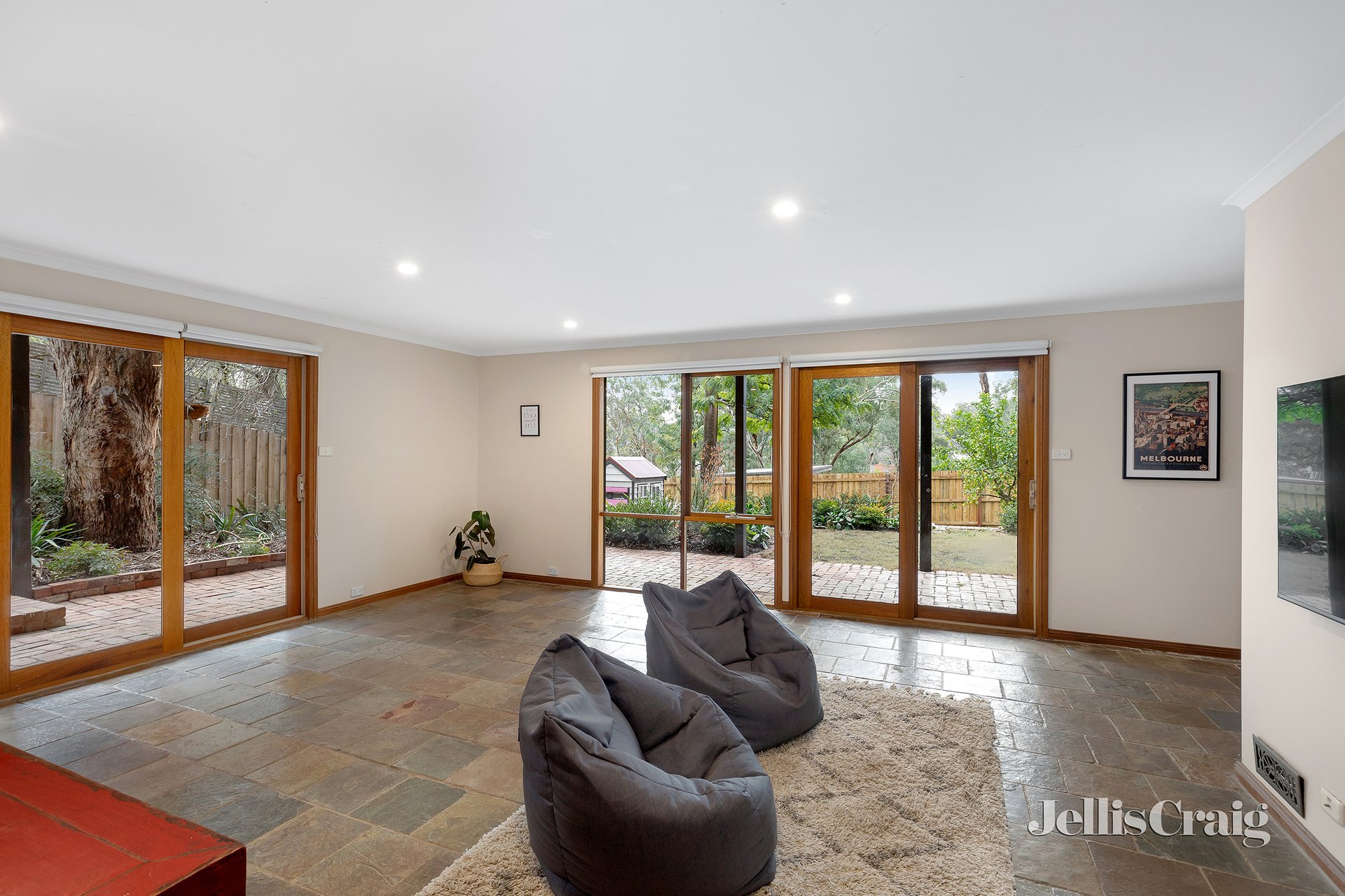 115 Brougham Street, Eltham image 7