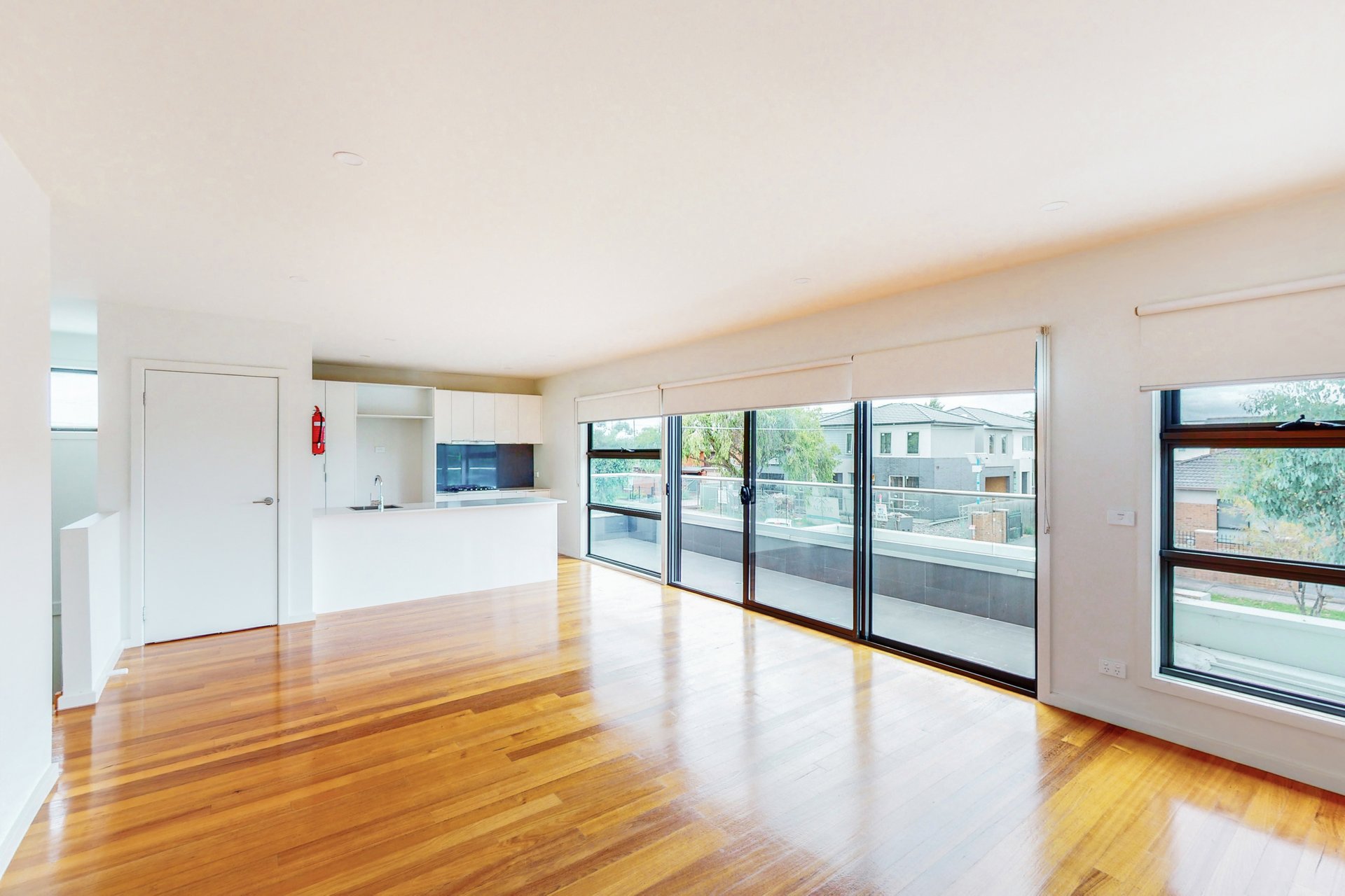 1/15 Callander Road, Pascoe Vale image 2