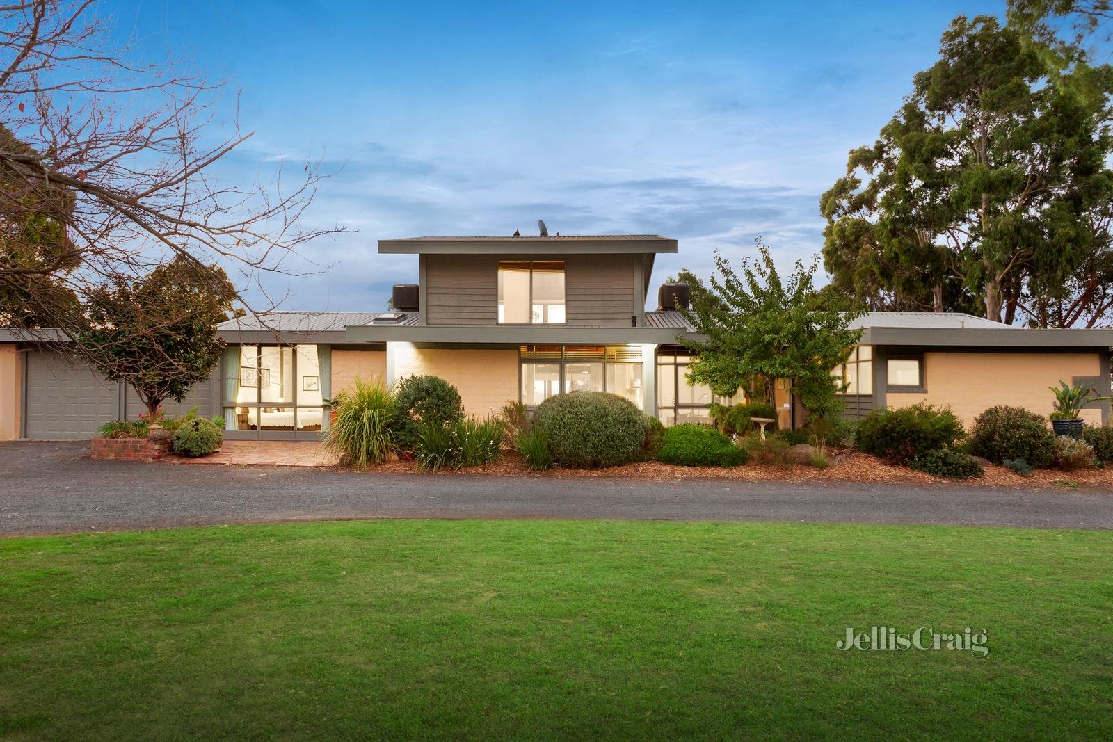 115 Cameron Rise, Beveridge image 2