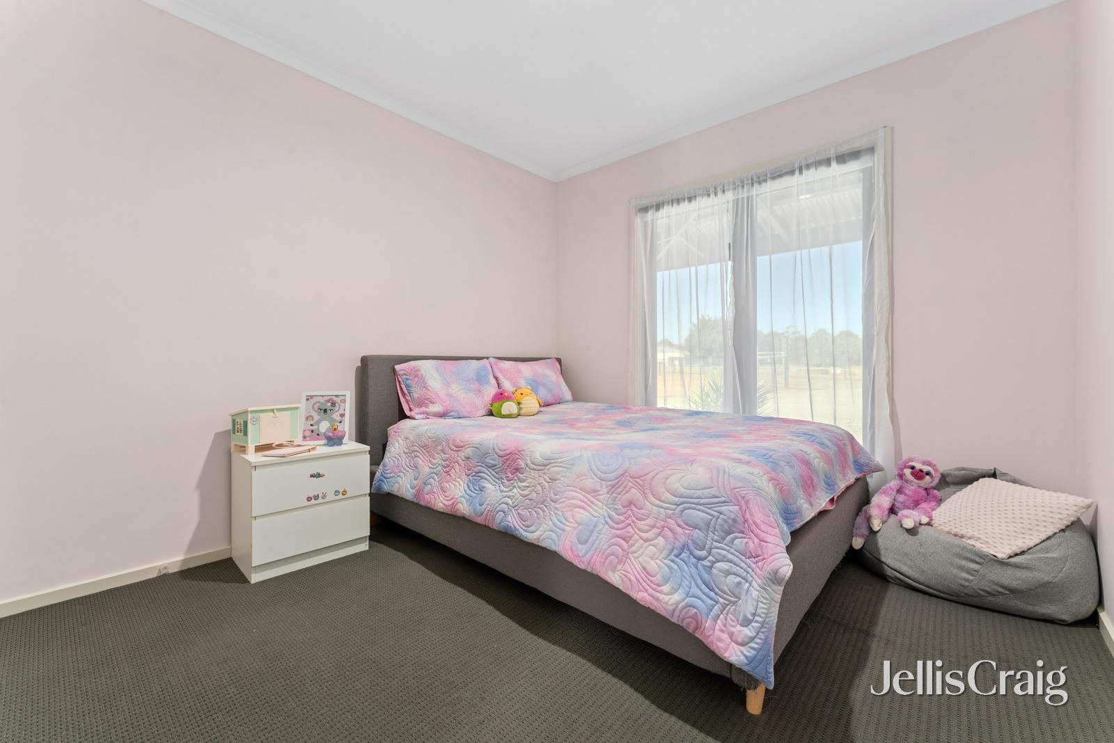 115 Careys Road, Scarsdale image 18