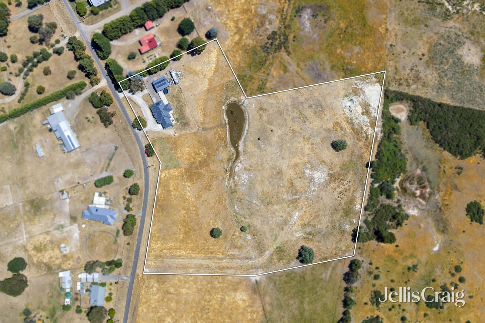 115 Careys Road, Scarsdale image 24