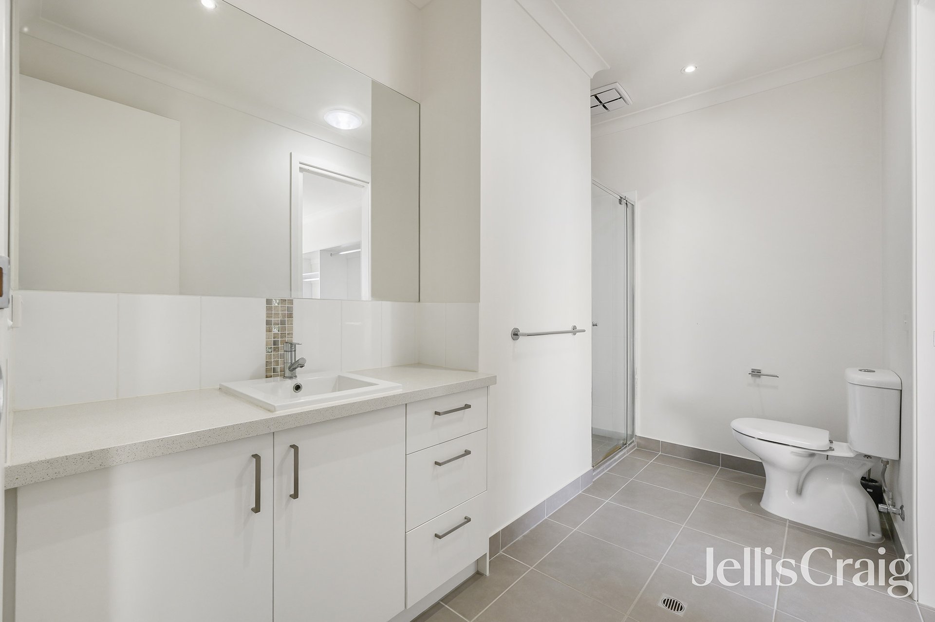 1/15 Chandler Street, Parkdale image 6