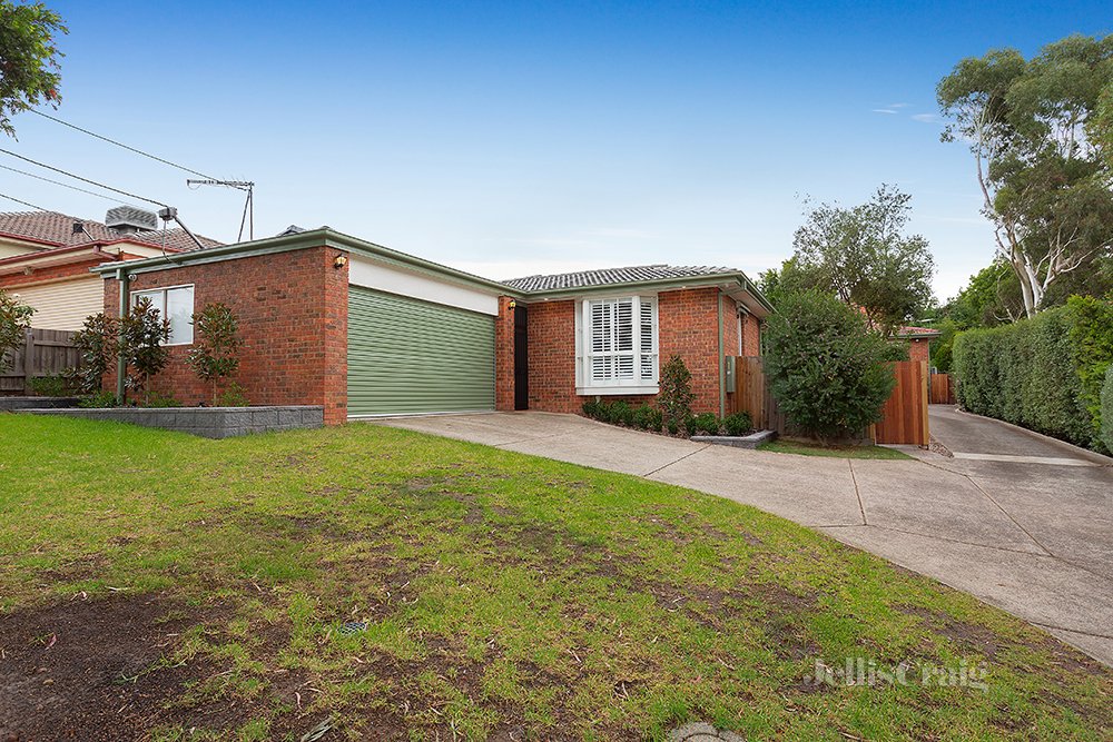 1/15 Charles Street, Greensborough image 1