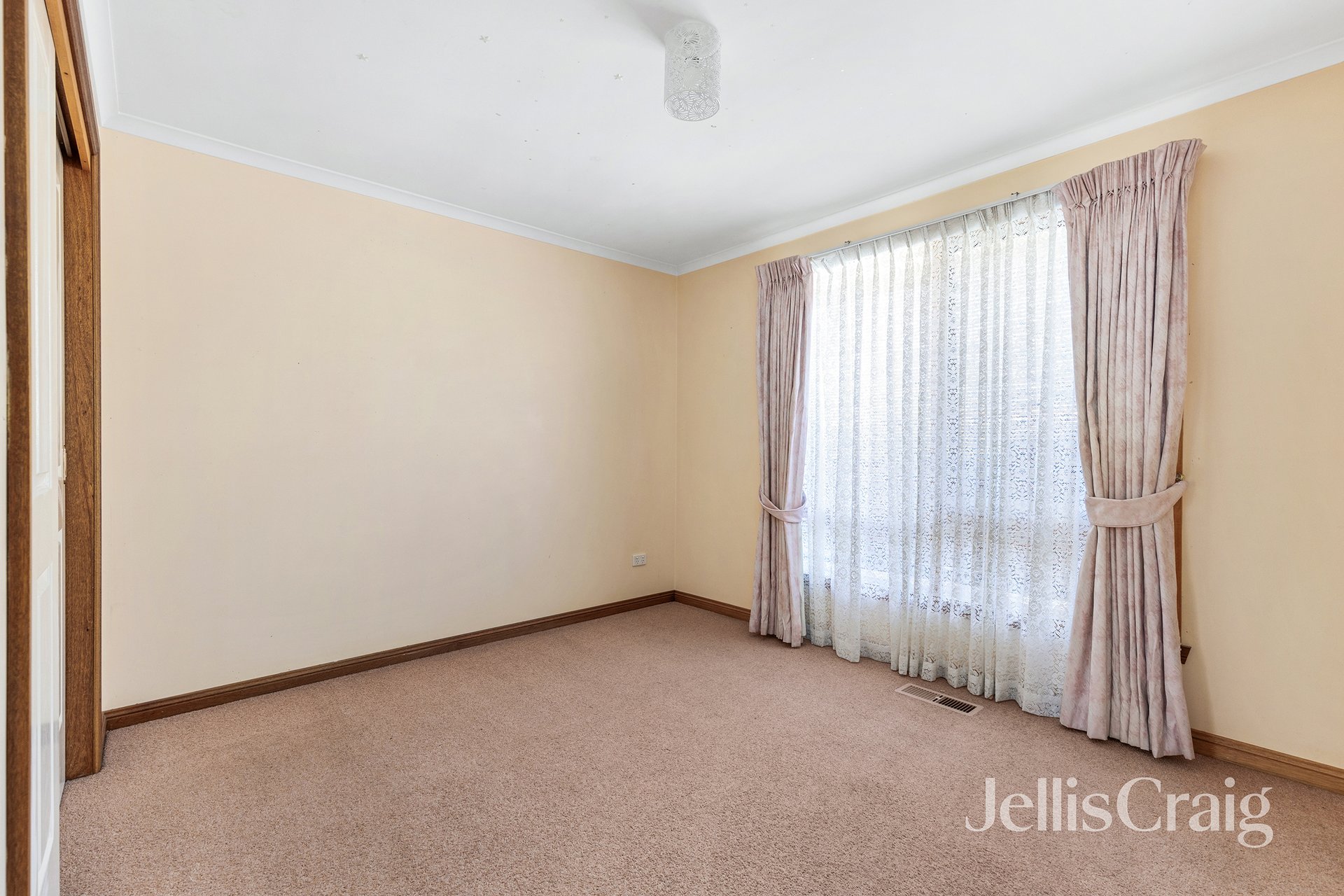 115 Church Street, Whittlesea image 8