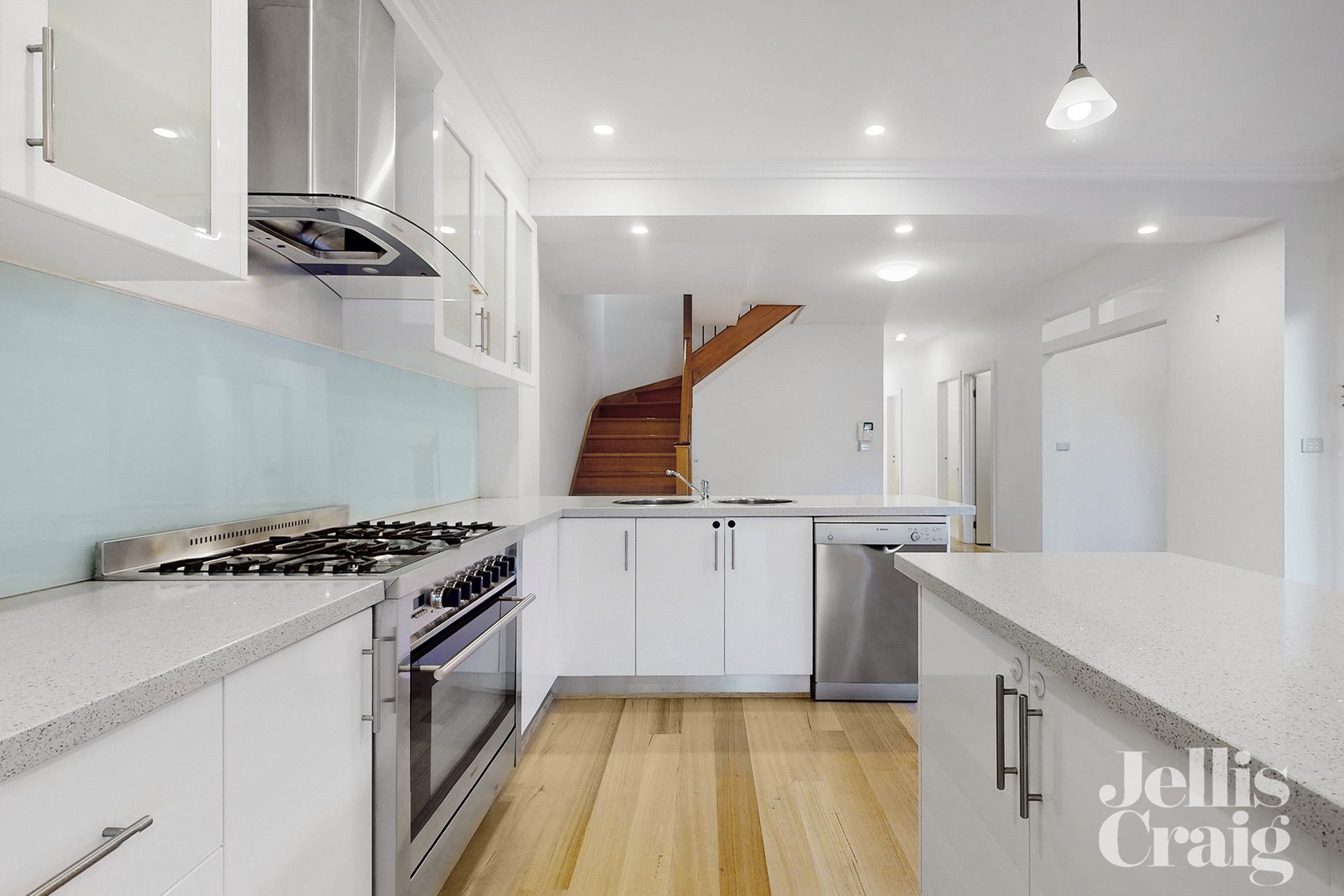 115 Crown Street, Flemington image 2