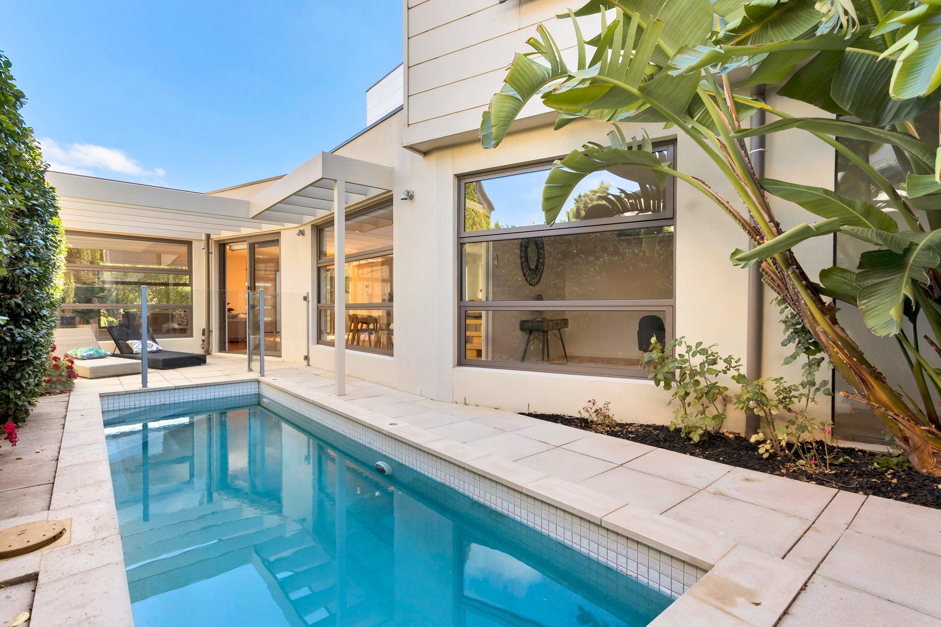 Property Gallery - Main Image