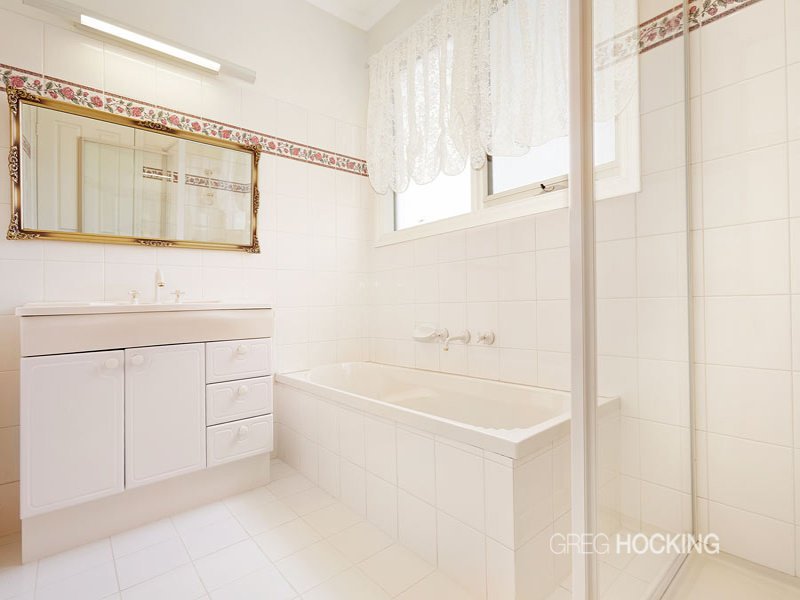 1/15 Geelong Road, Footscray image 7