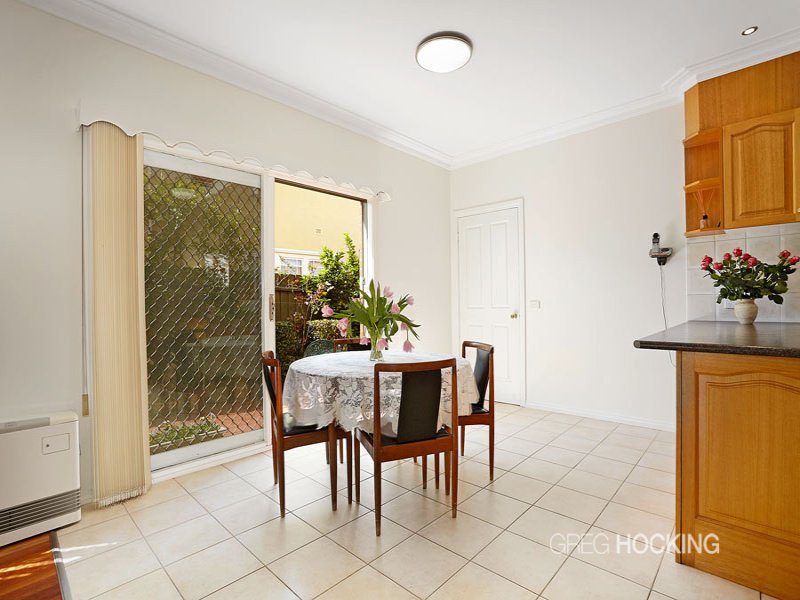 1/15 Geelong Road, Footscray image 9