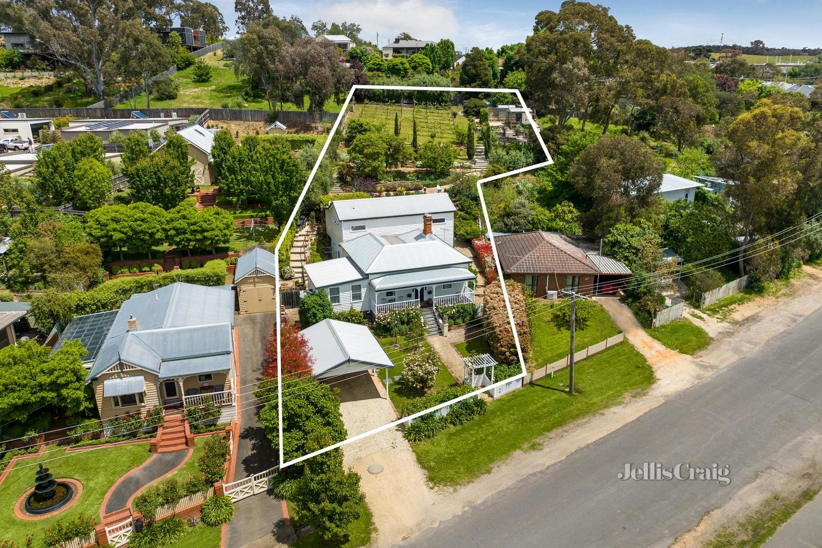 115 Gingell Street, Castlemaine image 1