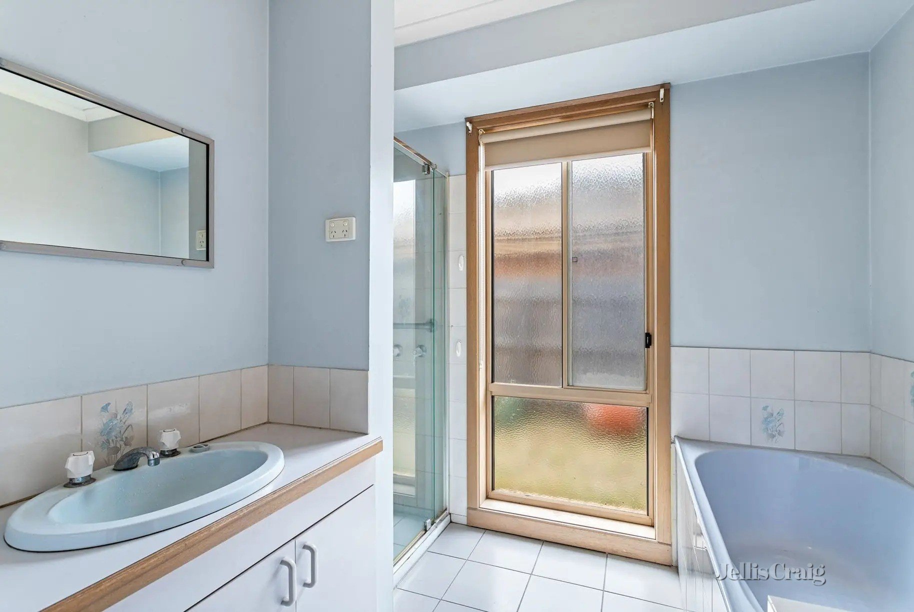 1/15 Harrison Court, Altona Meadows image 8