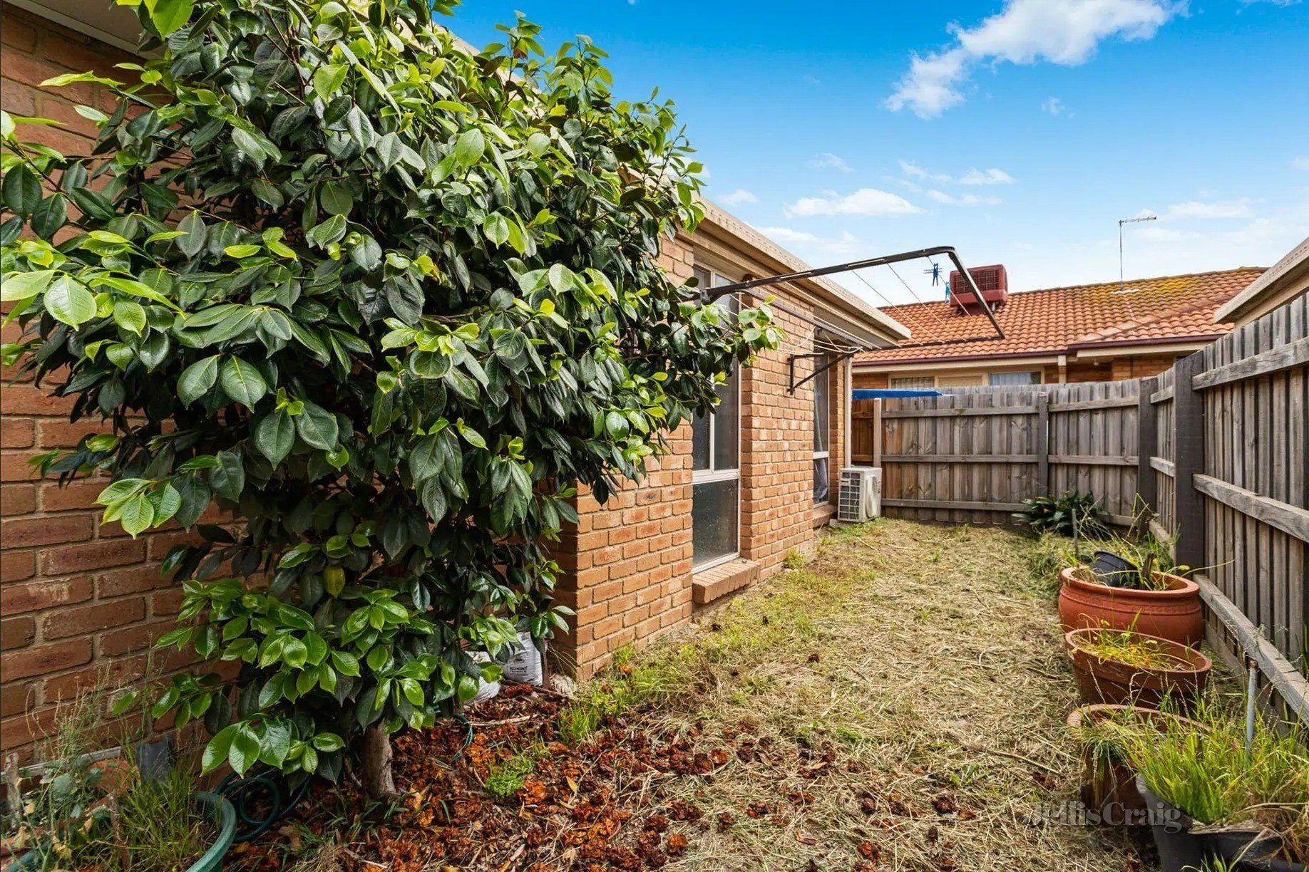 1/15 Harrison Court, Altona Meadows image 2