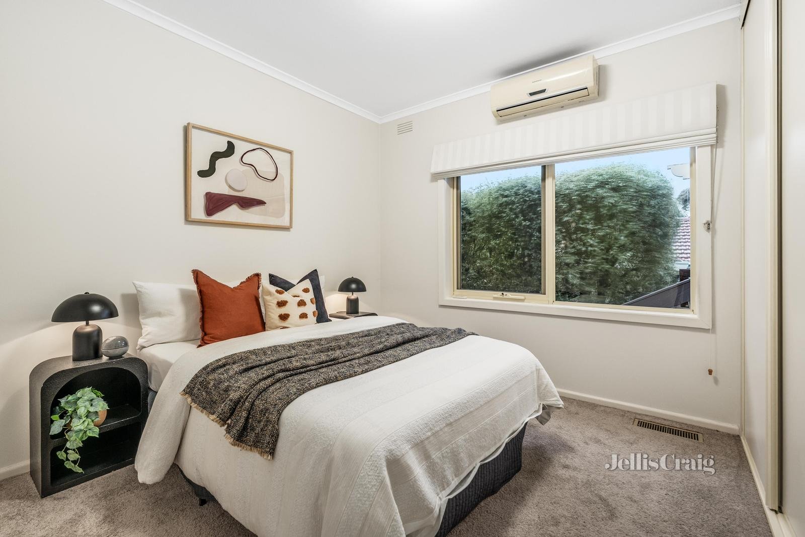 1/15 Illuka Crescent, Mount Waverley image 7