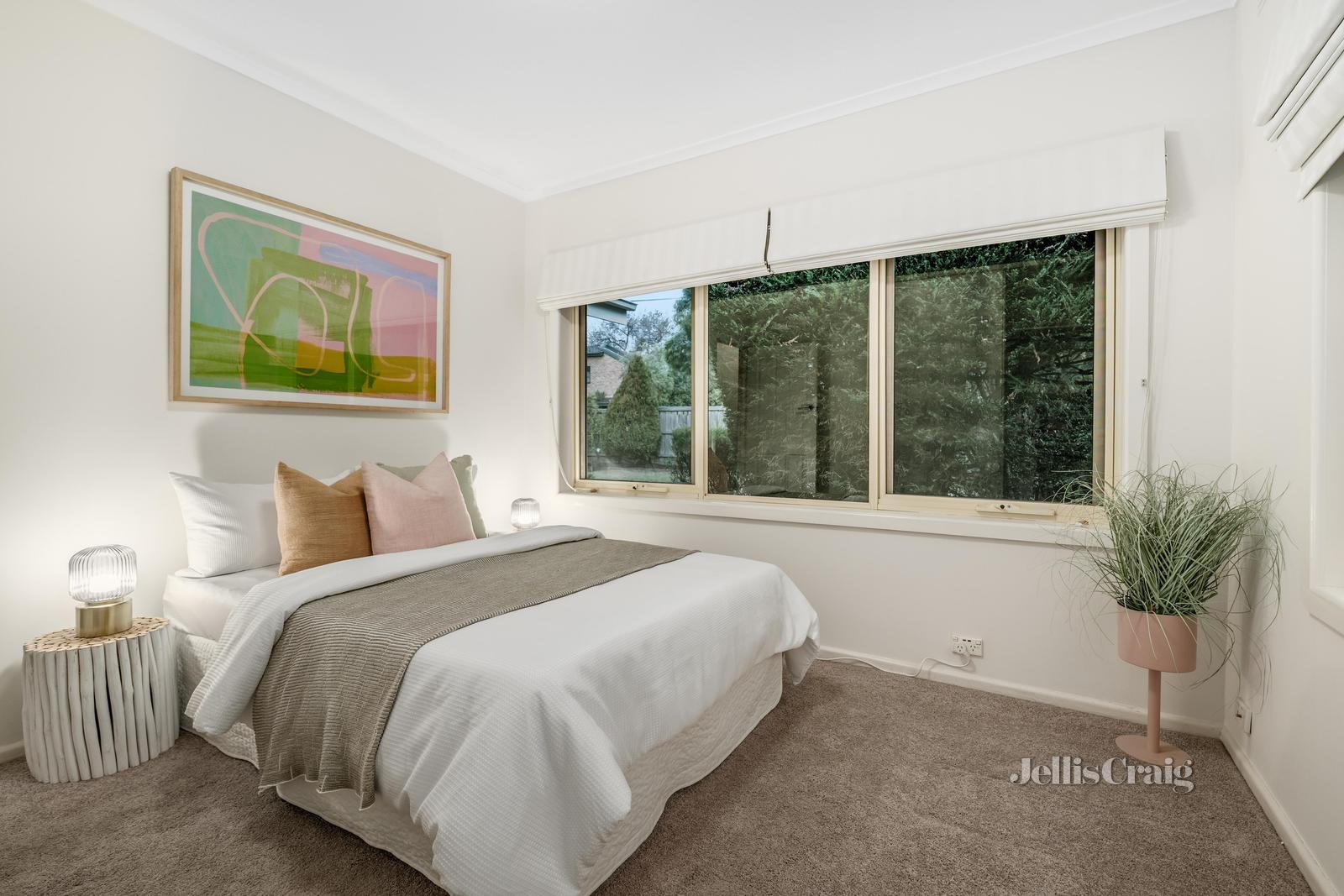 1/15 Illuka Crescent, Mount Waverley image 8