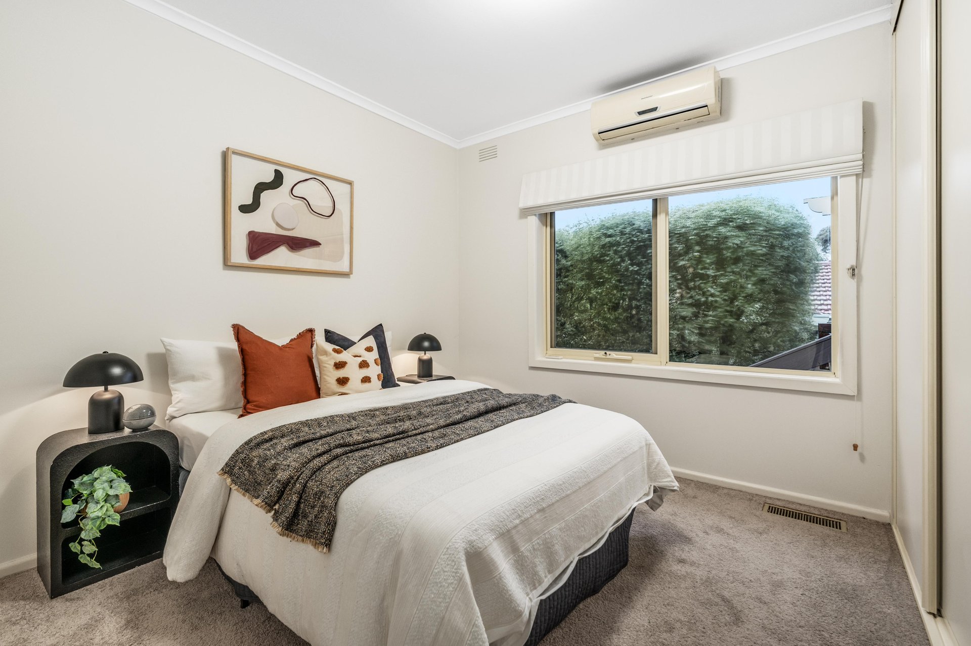 1/15 Illuka Crescent, Mount Waverley image 6