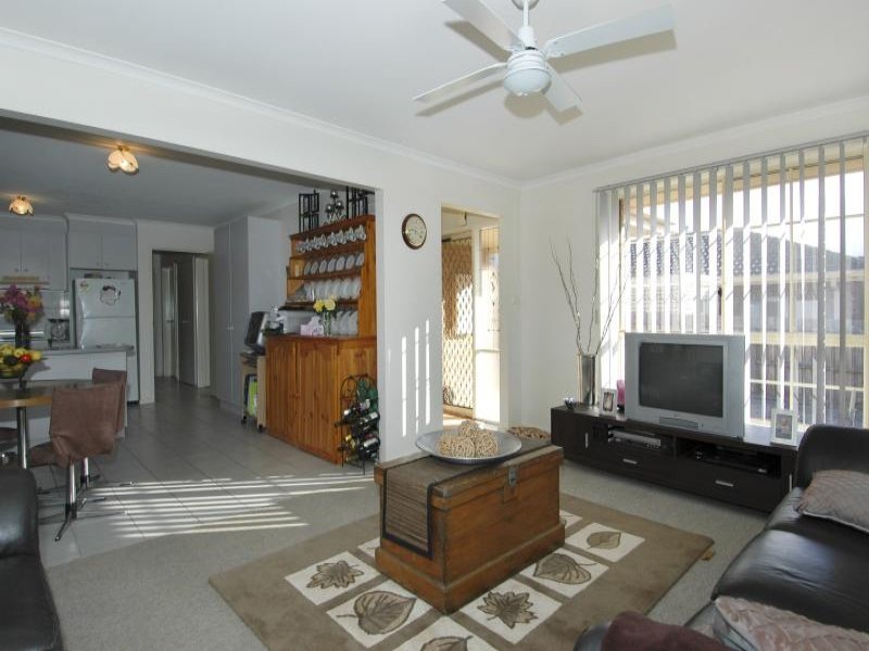 1/15 Ingrid Crescent, Herne Hill image 2