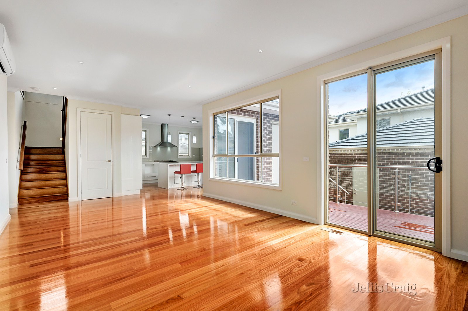 1/15 Janet Street, Templestowe Lower image 3