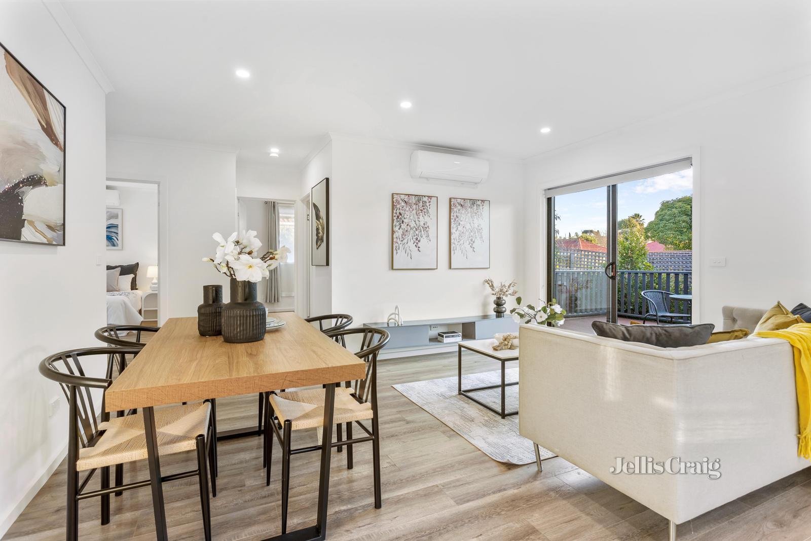 1/15 Kevin Street, Mount Waverley image 6