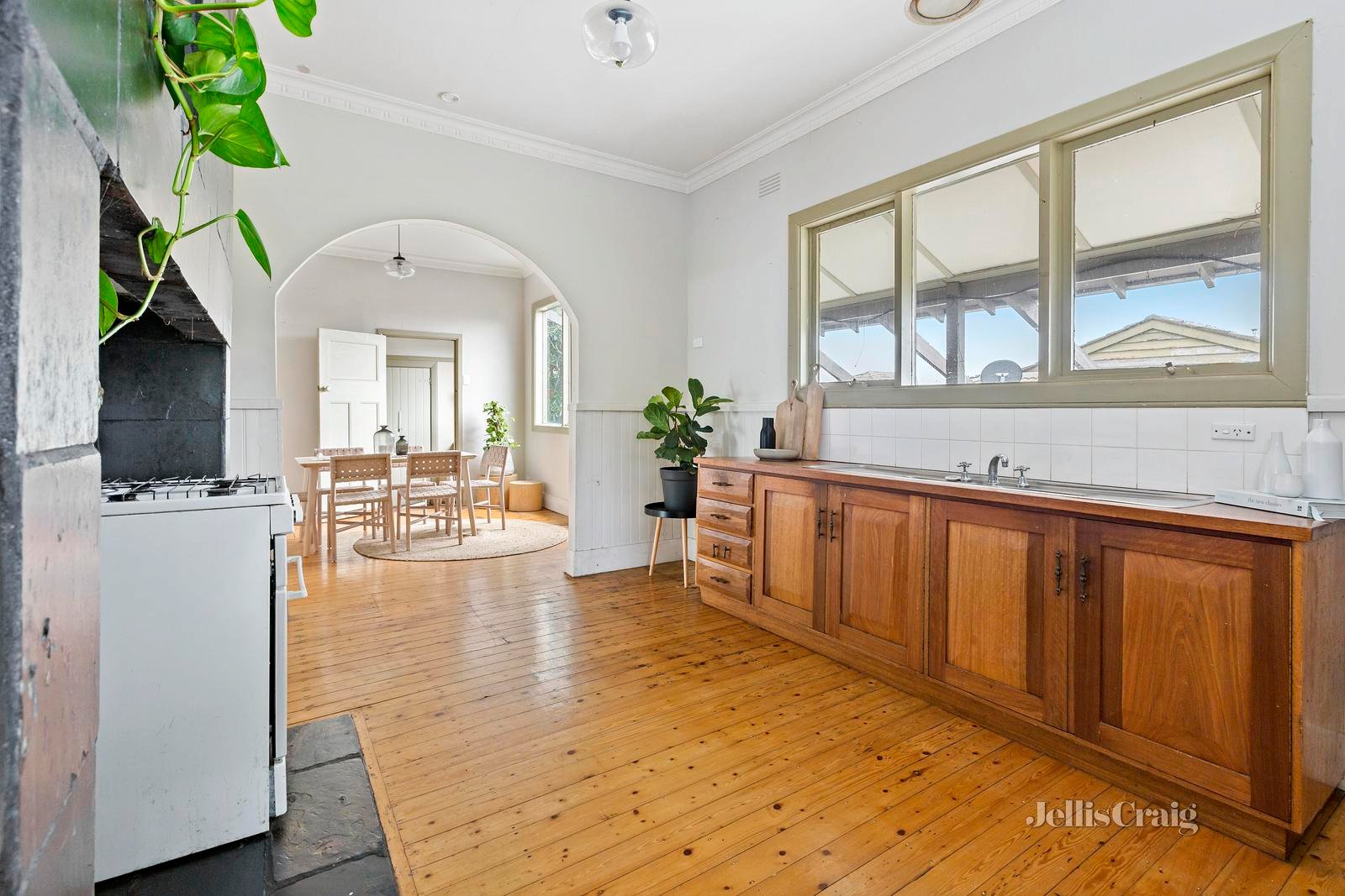 1/15 King Georges Avenue, Mornington image 7