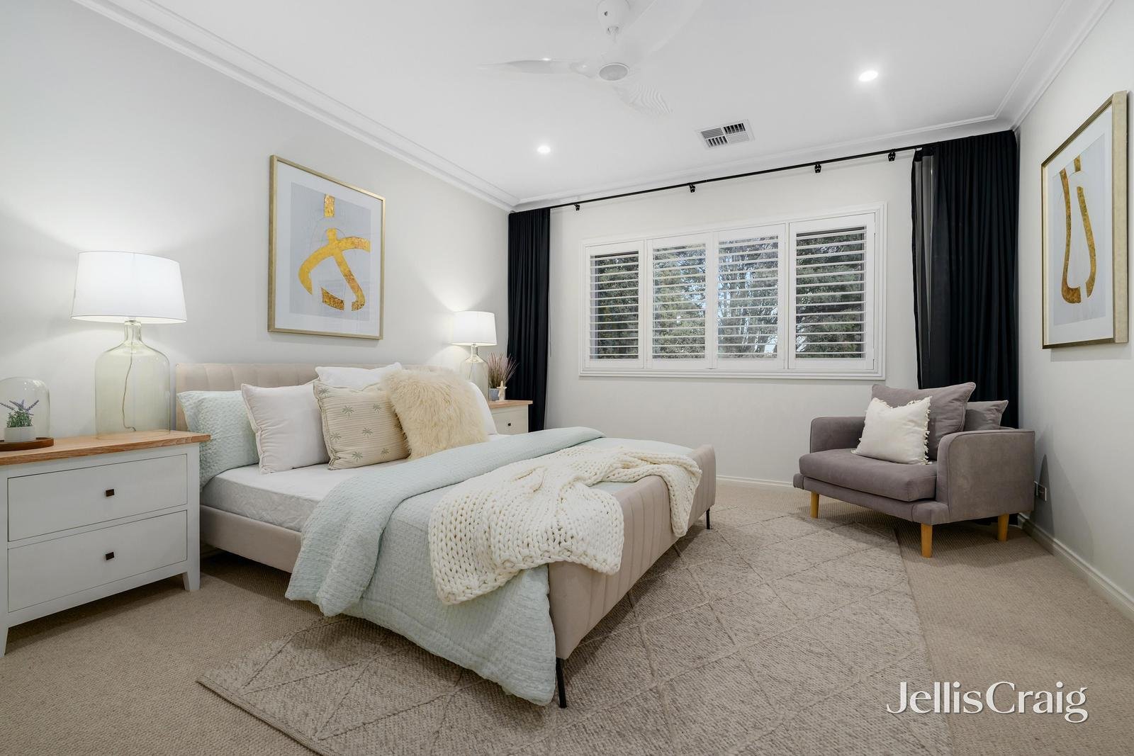 115 Lake Road, Blackburn image 10