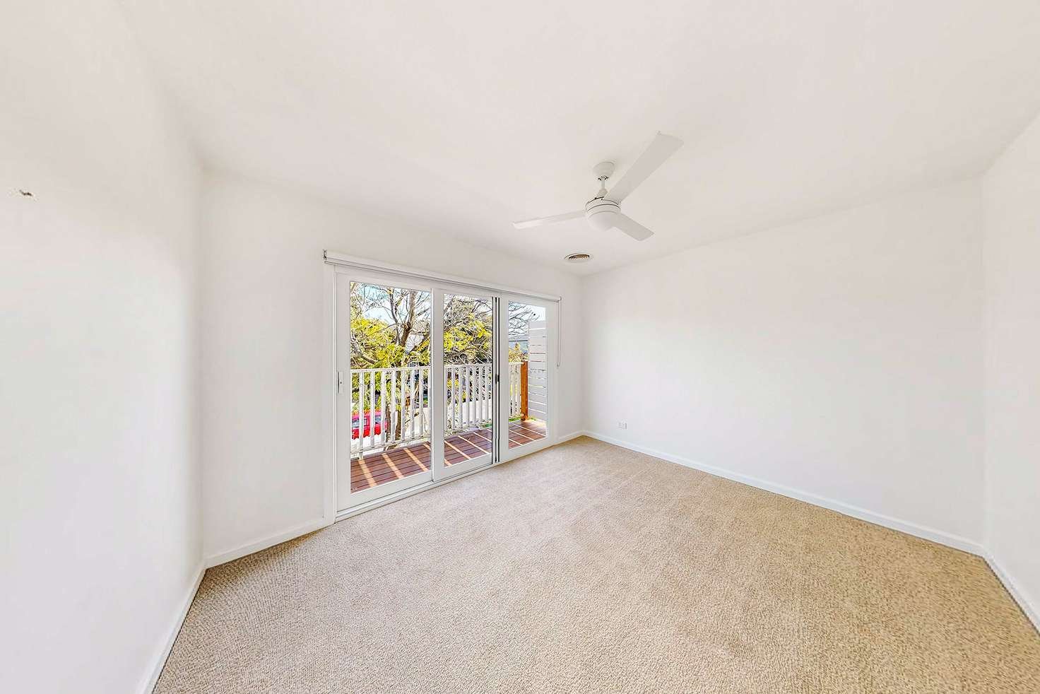 1/15 Latham Street, Bentleigh East image 7