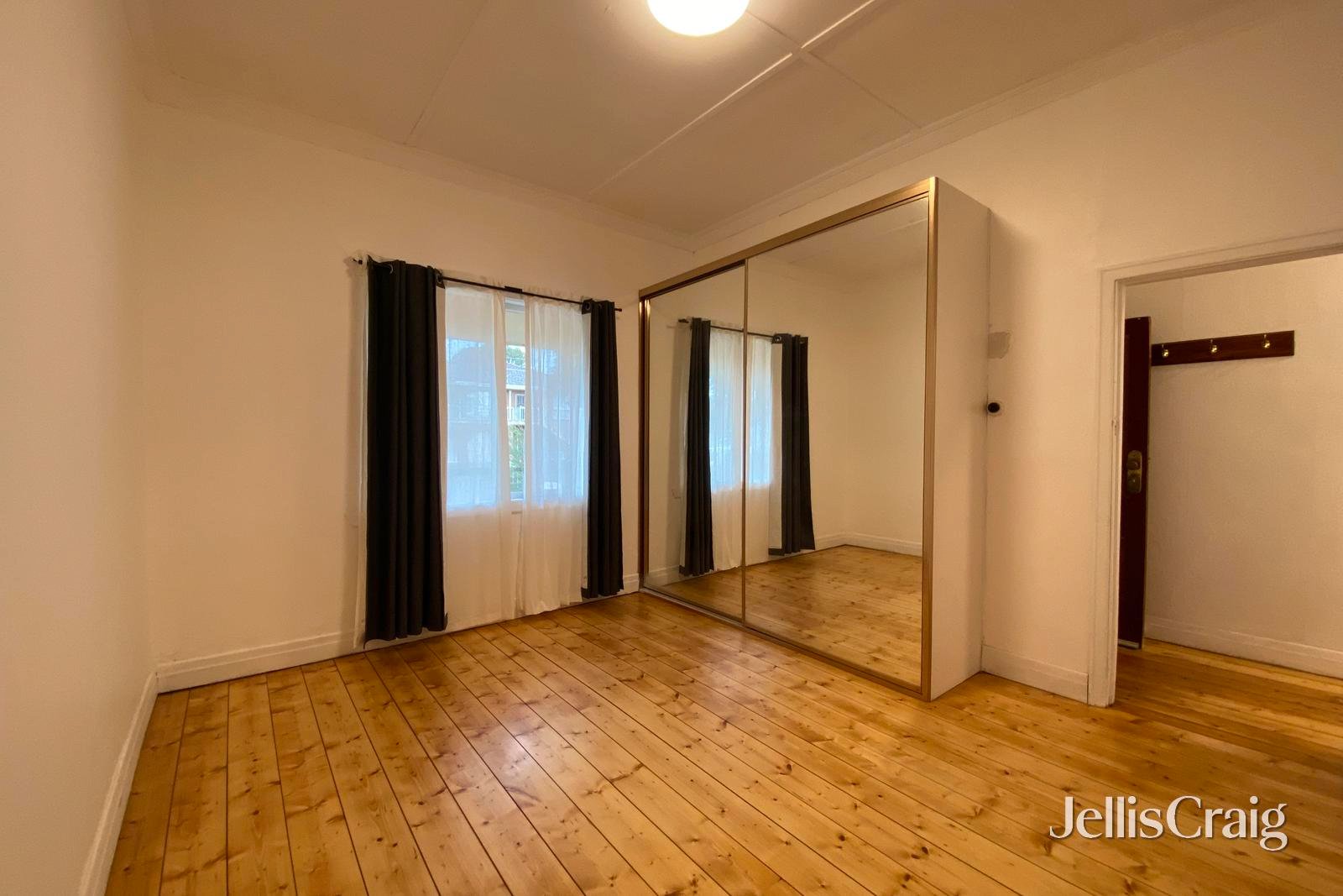 115 Mitchell Street, Northcote image 5