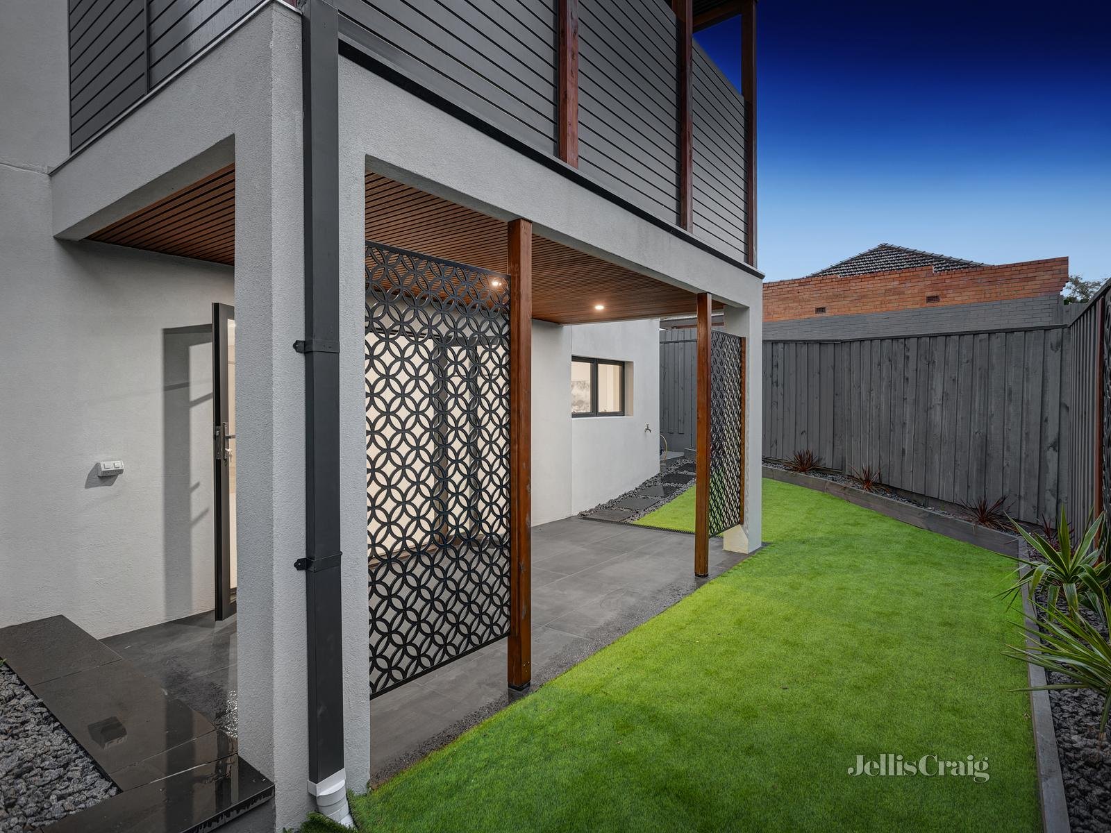 1/15 Moresby Avenue, Bulleen image 9