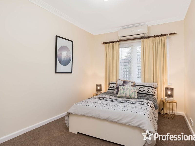 115 Mount View Parade, Croydon image 8