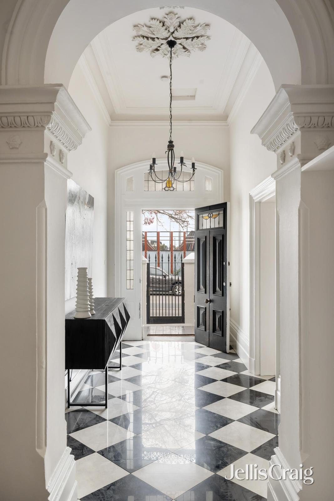 115 Osborne Street, South Yarra image 2