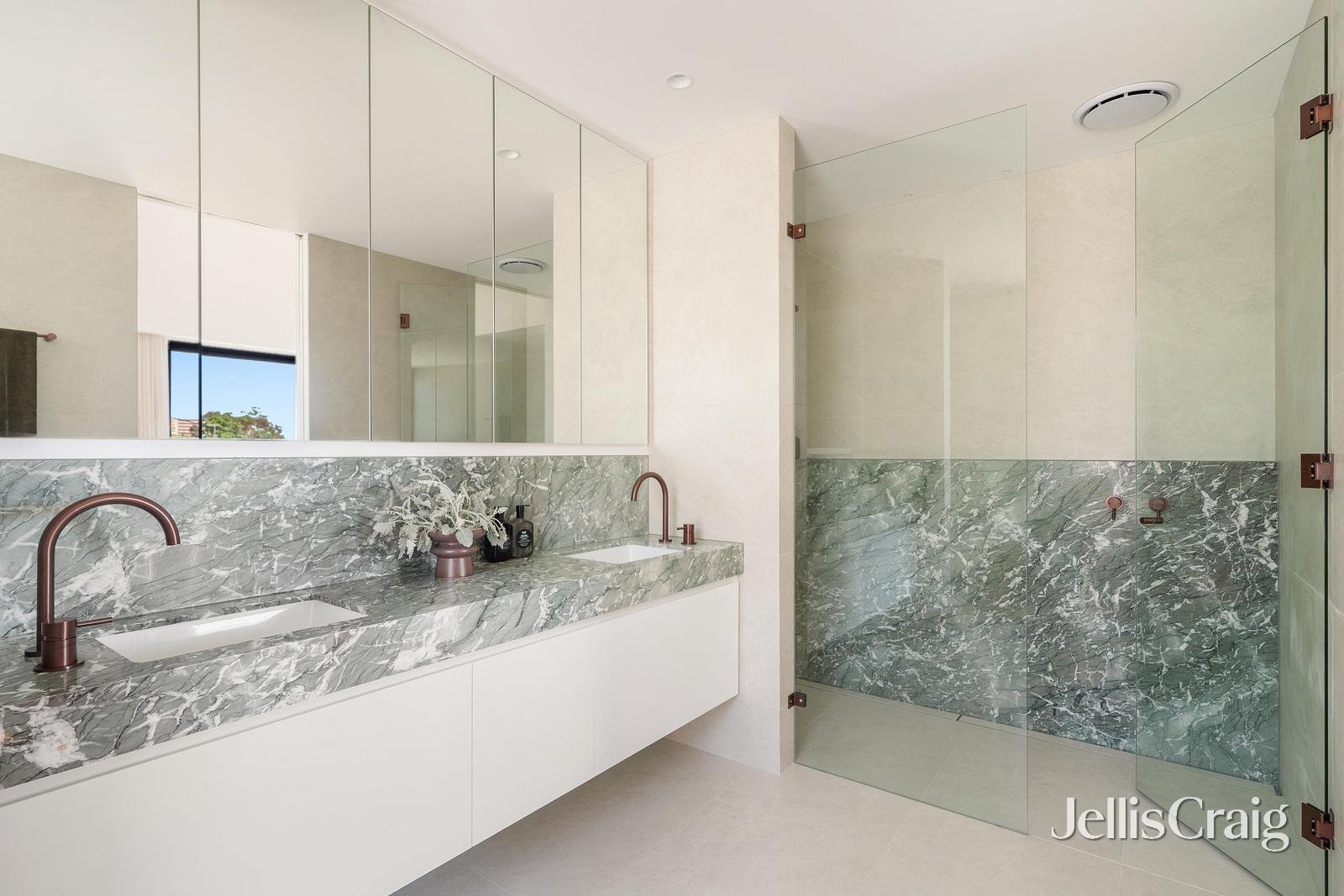 115 Roberts Street, Northcote image 20
