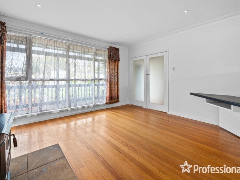 1/15 Selkirk Avenue, Wantirna image 3