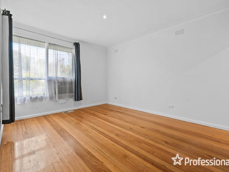 1/15 Selkirk Avenue, Wantirna image 8